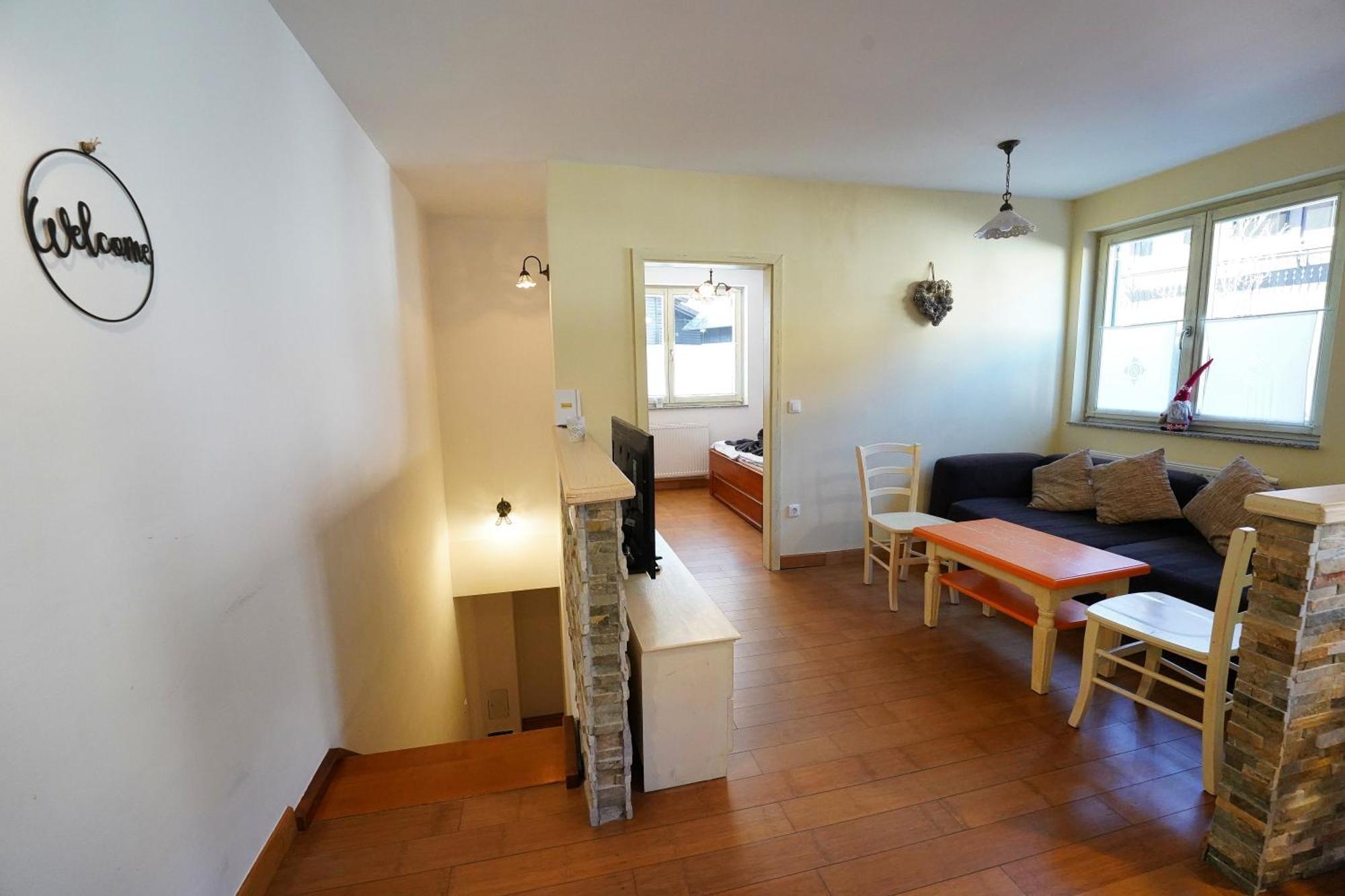 Apartment Mojstrovka With Terrace In City Center 克拉尼斯卡戈拉 外观 照片