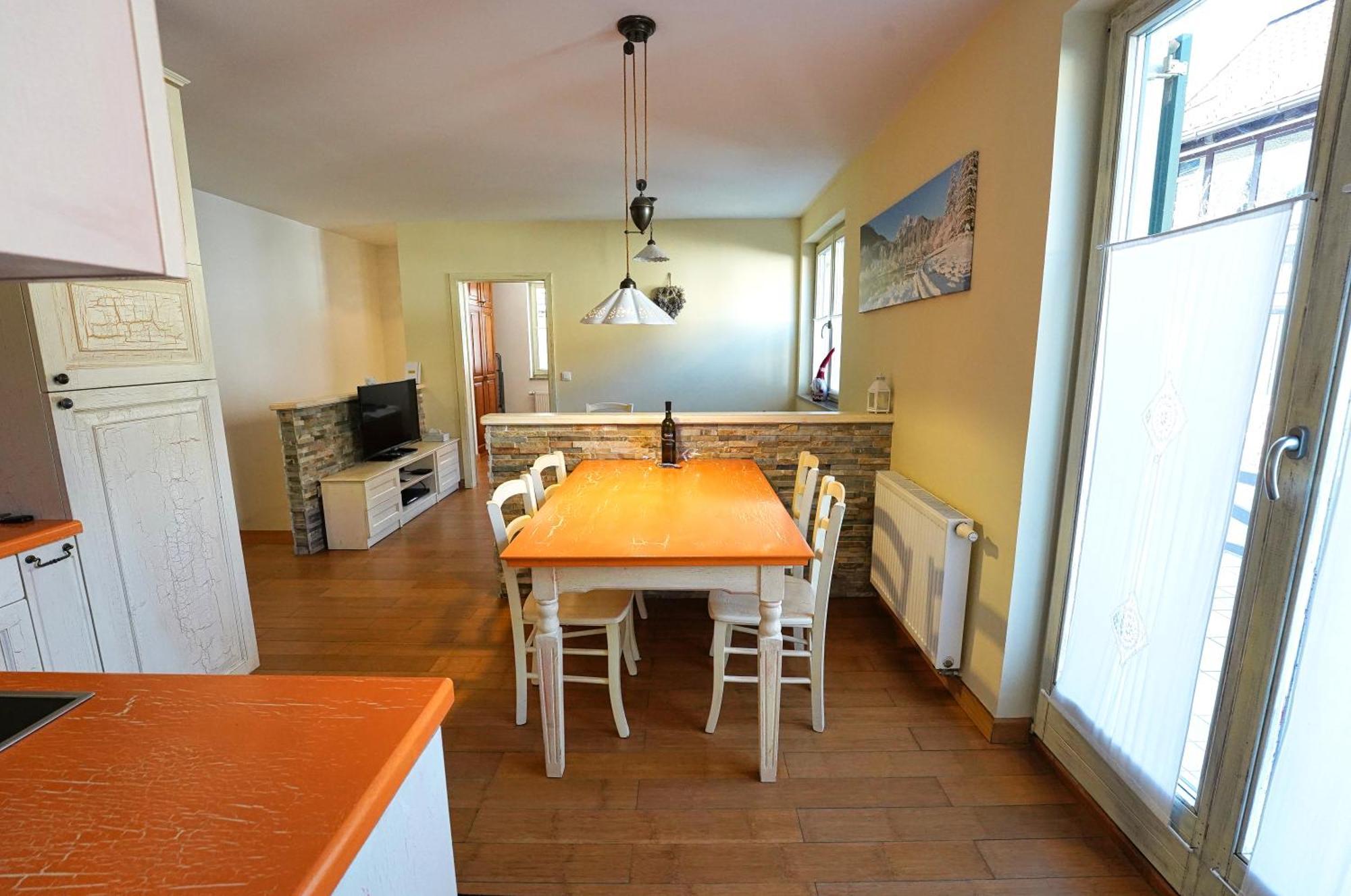 Apartment Mojstrovka With Terrace In City Center 克拉尼斯卡戈拉 外观 照片