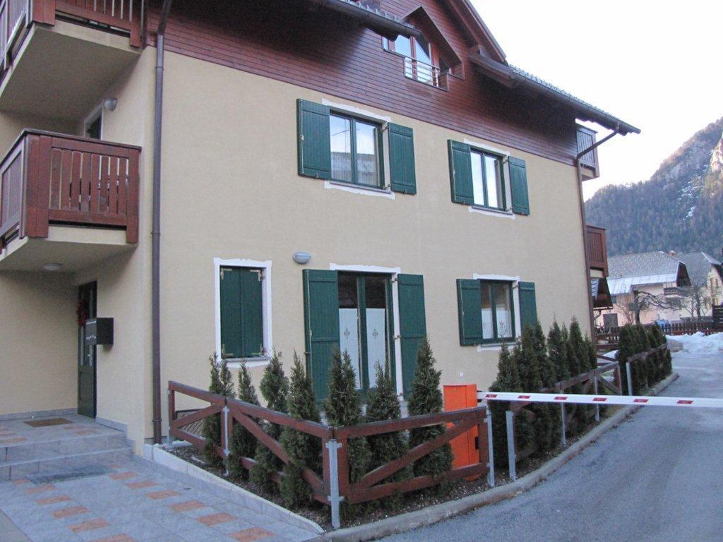 Apartment Mojstrovka With Terrace In City Center 克拉尼斯卡戈拉 客房 照片
